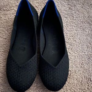 Rothy’s black flat shoes size 5.5